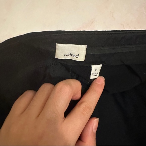 COPY - Aritzia fremont pant, black trousers, pants - Picture 2 of 5
